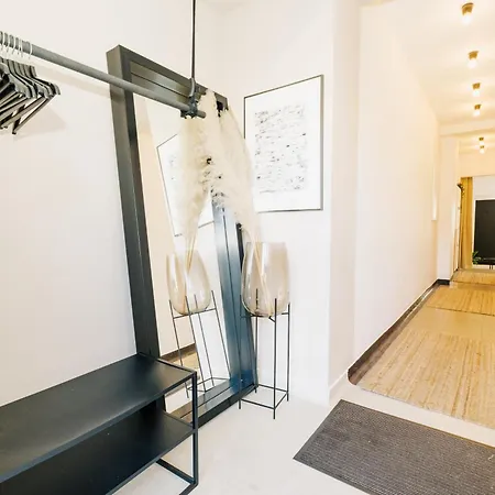 Apartament City-apartment Kreuzviertel-laedchen-60 Qm