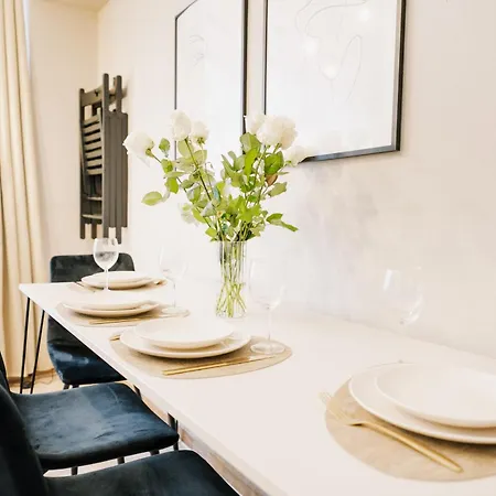 Apartament City-apartment Kreuzviertel-laedchen-60 Qm *