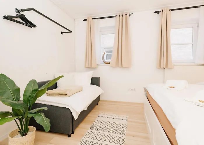 City-apartment Kreuzviertel-laedchen-60 Qm Διαμέρισμα *