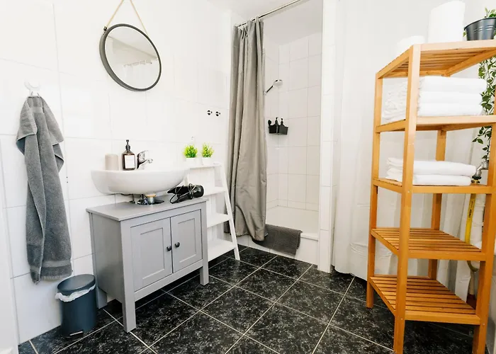 City-apartment „kreuzviertel-lädchen“mit Parkplatz Munster (North Rhine-Westphalia)