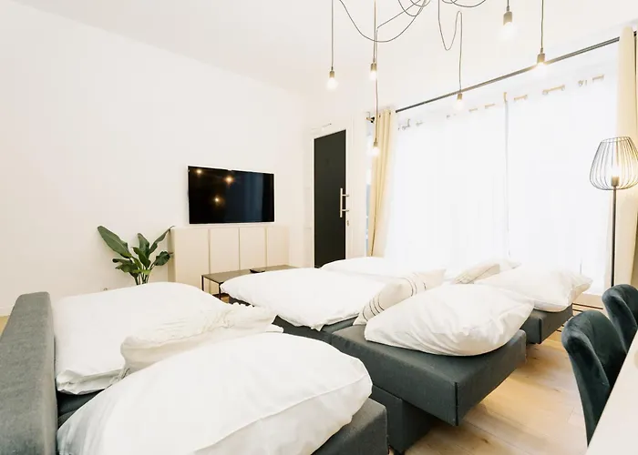 City-apartment Kreuzviertel-laedchen-60 Qm Διαμέρισμα *